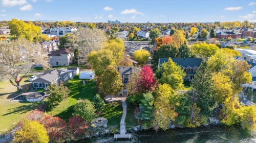 Photo aérienne - 8940 Boul. Marie-Victorin, Brossard, QC - Outdoor With View