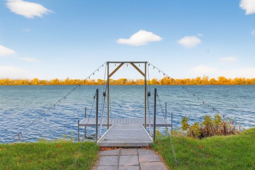 Accès au plan d'eau - 8940 Boul. Marie-Victorin, Brossard, QC - Outdoor With Body Of Water With View