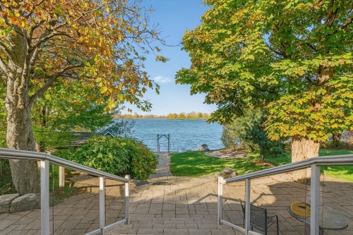 Bord de l'eau - 8940 Boul. Marie-Victorin, Brossard, QC - Outdoor With Body Of Water