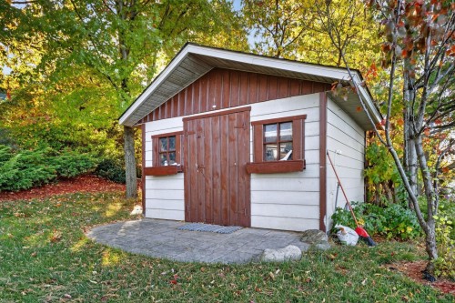 Rangement - 8940 Boul. Marie-Victorin, Brossard, QC - Outdoor With Exterior