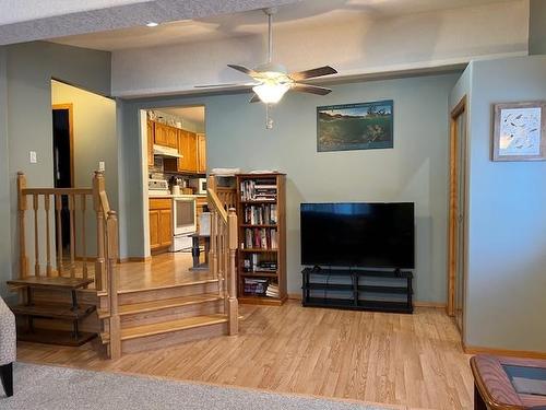 42 Hannah Street, Emo, ON - Indoor