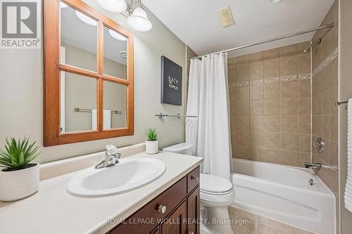 44 Crane Crescent, Woolwich, ON - Indoor Photo Showing Bathroom