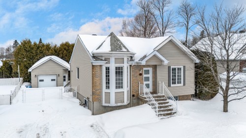 9955 Rue des Geais-Bleus  Mirabel, QC J7N 1T3