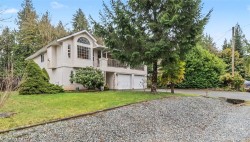 2505 Fawn Rd  Mill Bay, BC V0R 2P1