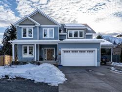 1633 Mason Road  Revelstoke, BC V0E 2S0