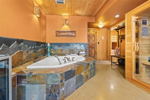 128 River Bend Lane, Kimberley, BC - Indoor