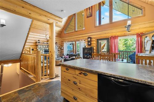 128 River Bend Lane, Kimberley, BC - Indoor