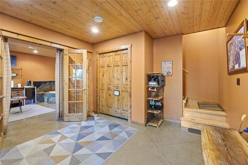 128 River Bend Lane, Kimberley, BC - Indoor Photo Showing Other Room