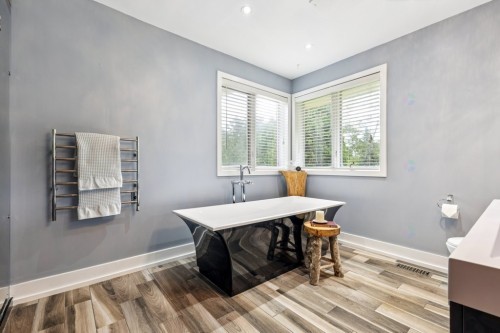 Salle de bains attenante à la CCP - 29 Ch. Dunn, Chelsea, QC - Indoor