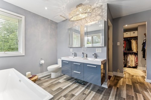 Salle de bains attenante à la CCP - 29 Ch. Dunn, Chelsea, QC - Indoor Photo Showing Bathroom