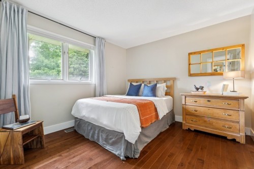 Chambre à coucher - 29 Ch. Dunn, Chelsea, QC - Indoor Photo Showing Bedroom