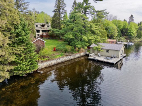 Bord de l'eau - 1519 Ch. Du Minto, Saint-Adolphe-D'Howard, QC 