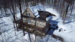 154 Rue de l'Écorce  Orford, QC J1X 7M7