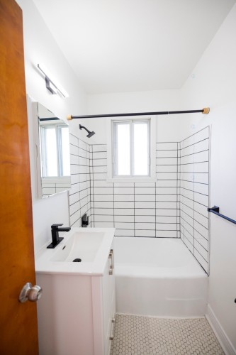 Bathroom - 8027 Rue Marquette, Montréal (Villeray/Saint-Michel/Parc-Extension), QC - Indoor Photo Showing Bathroom