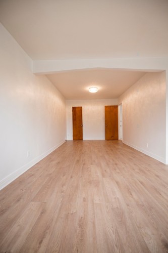 Bedroom - 8027 Rue Marquette, Montréal (Villeray/Saint-Michel/Parc-Extension), QC - Indoor Photo Showing Other Room