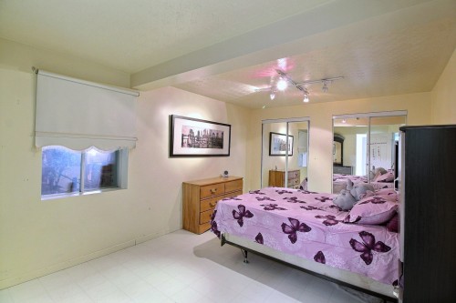 Chambre à coucher - 471 11E Avenue, Barraute, QC - Indoor Photo Showing Bedroom