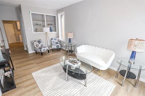 119 Perth Ave, Winnipeg, MB 