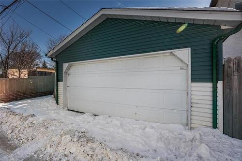 619 Rathgar Ave, Winnipeg, MB 