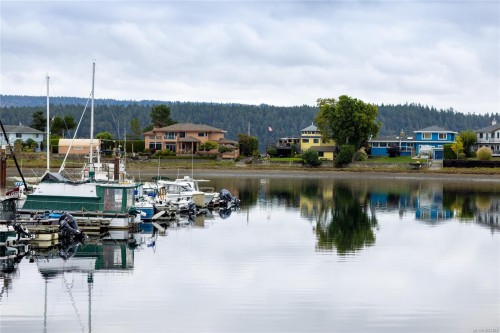 151 Burne Rd, Bowser, BC 