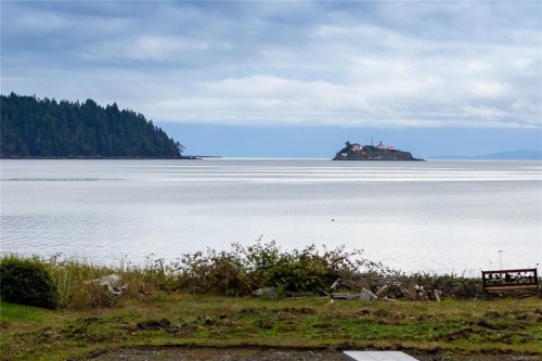 151 Burne Rd, Bowser, BC 