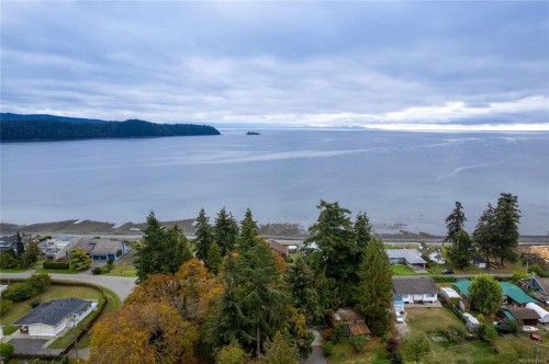 151 Burne Rd, Bowser, BC 