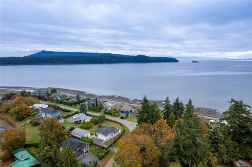 151 Burne Rd, Bowser, BC 