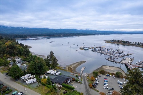 151 Burne Rd, Bowser, BC 