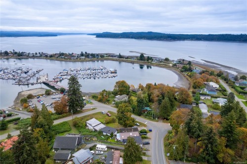 151 Burne Rd, Bowser, BC 