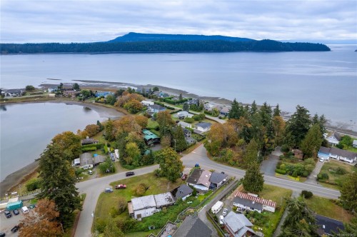 151 Burne Rd, Bowser, BC 