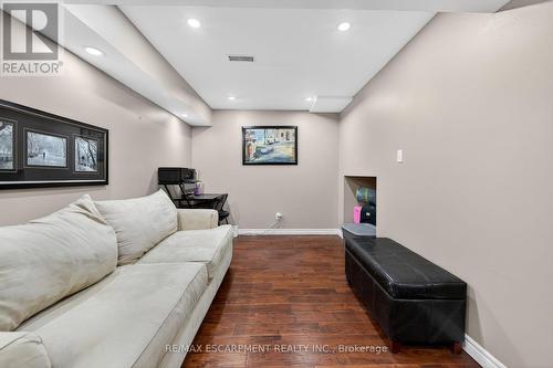 33 Panorama Way, Hamilton, ON - Indoor