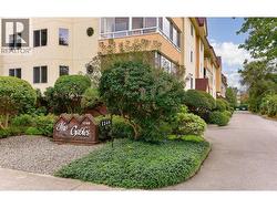 1249 Pacific Avenue Unit# 203  Kelowna, BC V1Y 5T9