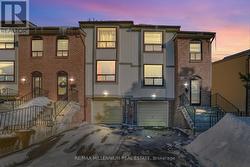7 MCMULLEN CRESCENT  Brampton, ON L6S 3M2