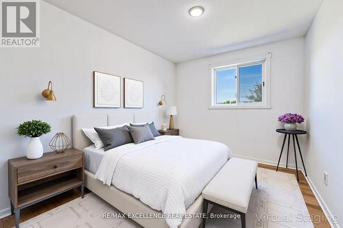 3692 Crabtree Crescent, Mississauga, ON - Indoor Photo Showing Bedroom