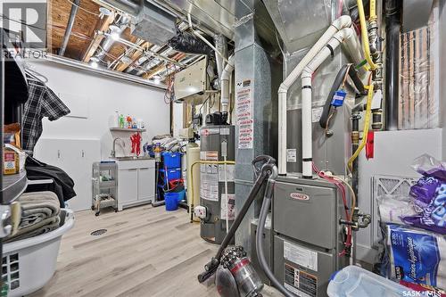 370 Atton Crescent, Saskatoon, SK - Indoor Photo Showing Basement