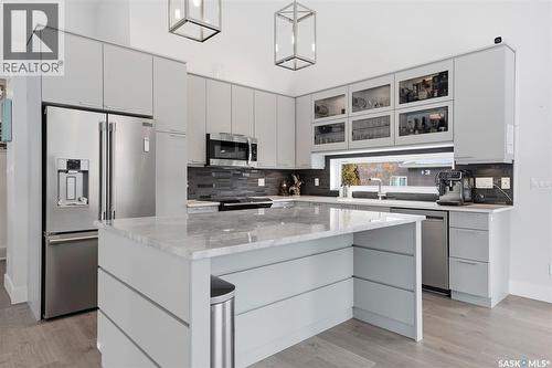 370 Atton Crescent, Saskatoon, SK - Indoor Photo Showing Kitchen With Upgraded Kitchen