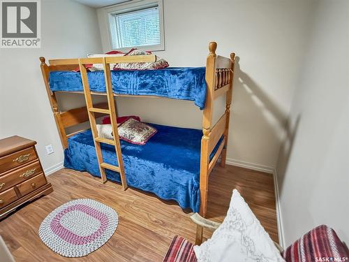 415 6Th Avenue Se, Swift Current, SK - Indoor Photo Showing Bedroom