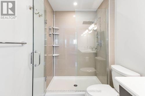 809 - 505 Talbot Street, London East (East F), ON - Indoor Photo Showing Bathroom