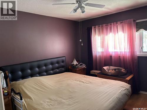 299 9Th Avenue, Broadview, SK - Indoor Photo Showing Bedroom