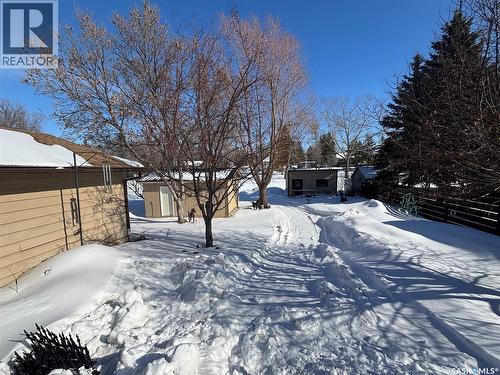 299 9Th Avenue, Broadview, SK - Outdoor
