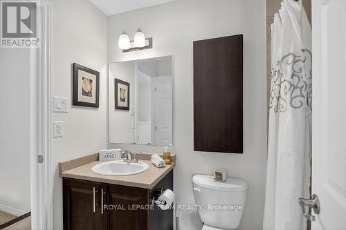126 Grenadine Street, Ottawa, ON - Indoor Photo Showing Bathroom
