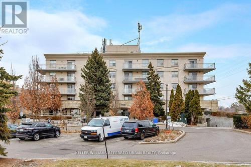 317 - 2500 RUTHERFORD ROAD  Vaughan, ON L4K 5N7