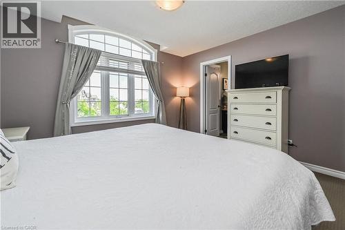 557 Landgren Court Unit# A, Kitchener, ON - Indoor Photo Showing Bedroom