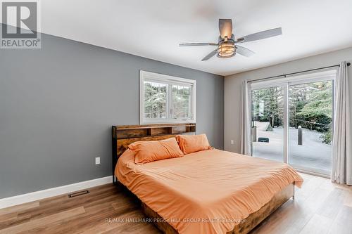 780 Marshall Road, Tiny, ON - Indoor Photo Showing Bedroom