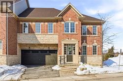 300 RAVINEVIEW Way Unit# 34  Oakville, ON L6H 7J1