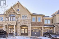 9 DALBEATTIE DRIVE  Brampton, ON L6Y 6H7