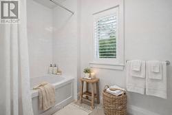 BATHROOM 1 - 