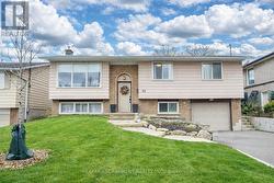 55 JUANITA DRIVE  Hamilton, ON L9C 2G4