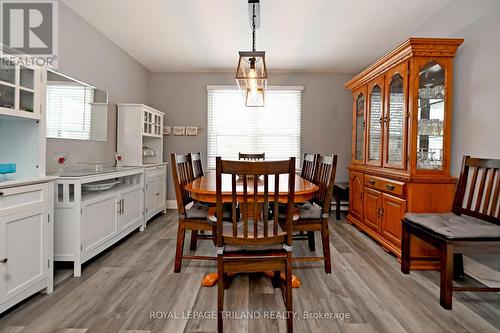 457 Boler Road, London South (South K), ON - Indoor Photo Showing Dining Room