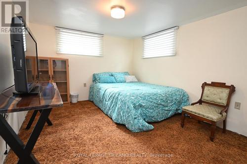 457 Boler Road, London South (South K), ON - Indoor Photo Showing Bedroom