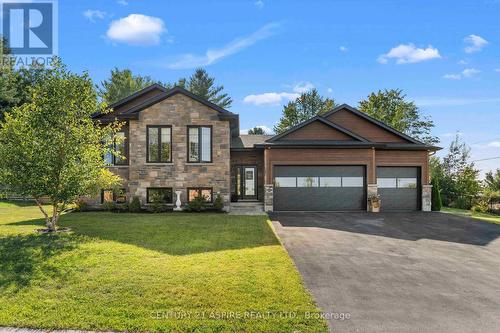 1002 BUTLER BOULEVARD  Petawawa, ON K8H 1W8